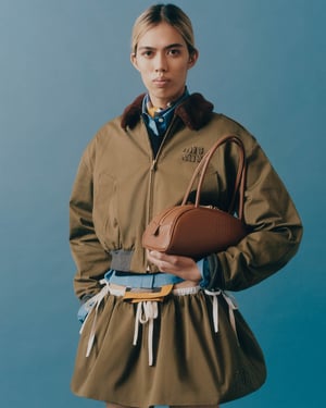 「ミュウミュウ」が新コレクション発売　バッグ・シューズの新作も