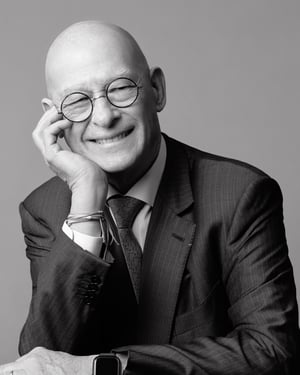 タサキが新体制発表　グローバルCEOにリシャール・コラス氏就任、田島寿一氏は会長に