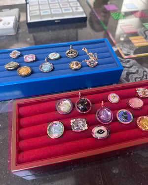 伊発ファインジュエリー「フランチェスカ・ヴィラ」がカスタムイベントを開催　愛犬や愛猫などをジュエリーに