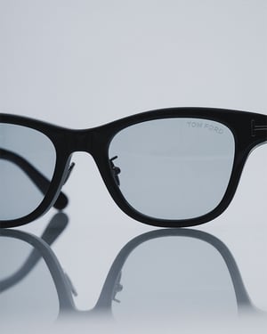 アーバンリサーチがトム フォードのアイウェアのエクスクルーシブモデルを発売、日本人の骨格に基づいたフィット感を実現