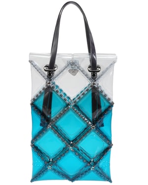 アンスリードがゴジュウニバイヒカルマツムラとコラボ　ポップアップでPVCバッグとチャームを先行販売