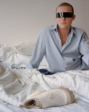 エムエム6 メゾン マルジェラとサロモンのコラボ新作　スニーカーとバックパックを発売