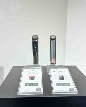 「パナソニック ビューティ」が最上位モデルの美顔器を発売　16のエイジング悩みに対応