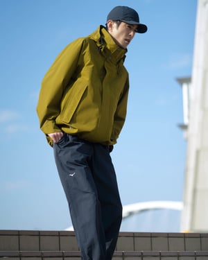 マーガレット・ハウエル × ミズノ、新作で「GORE-TEX®」にフォーカス　ジャケットやハットなど発売