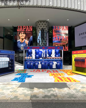 ラフォーレ原宿にW杯を記念した期間限定ストア　日本戦のパブリックビューイングも