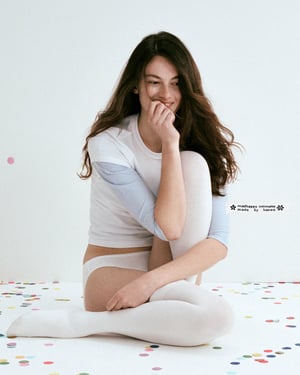 マッドハッピーがヘインズと初コラボ　2つのコレクションを発表