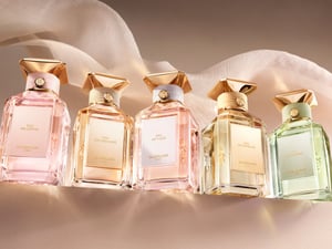 「ゲラン」から服の生地に着想した新フレグランス　コットンやカシミアの触感を表現