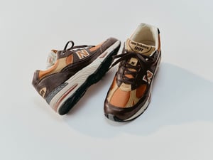 �˥�`�Х�󥹡�ֲ����������˥�쥶�`��ʹ�ä�����Made in UK 991v1����k��