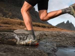 アルトラの定番シリーズ「ローンピーク」から新作登場、フィット感と軽量性に着目