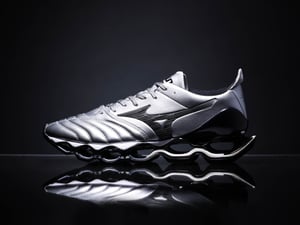 ミズノ、サッカースパイク「モレリア」のスニーカータイプから新色のシルバーを発売