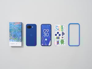 グーグルがヘラルボニーとコラボ　シリーズ初の日本限定モデルは自閉症シンボルカラーを用いた「イサイ ブルー」