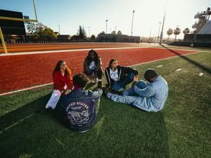 リーバイスがアメリカ合衆国サッカー連盟とコラボ　「Type I Jacket」とバンダナを発売