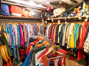 登山靴・ウェア・ランタン修理の名手がいるアウトドア専門店