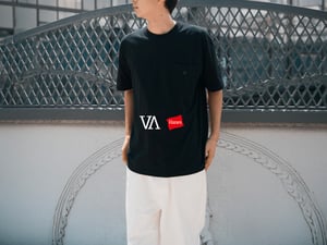 V.A. × ヘインズ第2弾　ロゴ刺繍を施した7色のポケットTシャツ発売