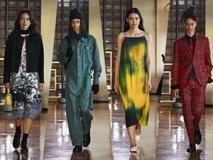 ���˥����٩`���|���Ǽs10��֤�Υ�󥦥�������`���_�ߡ��ǥ����ʩ`������¤��������@�����޶������ƥ��ǈ�