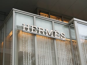 エルメスが伊名門テキスタイルメーカーの少数株式を取得　取引額は非公表