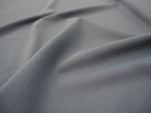 帝人フロンティアがストレッチポリエステル原糸「レクセ」を開発　高機能ポリエステル素材と高い親和性