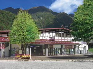 �����٥롹����ɽ�\������ڥ��`�����v�ڤ��µ��n�򥪩`�ץ��_�I�դ�4��15��