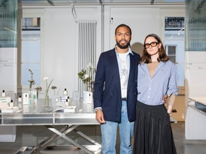 法律からフレグランスの世界へ　フランス発「ノート ドゥ バ ドゥ パージュ」の物語