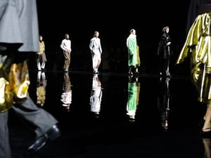 潜在意識へのダイブで導く集団心理の変化──ANTHEM A 2026年秋冬コレクション