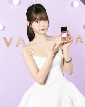 LE SSERAFIM HONG EUNCHAE��VASILISA�����` ���������ޤȤ����ʤ��ȏ������ޤ�������F