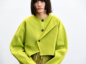 「アンスリード」25歳の新デザイナーによる初コレクション　ブランドの“これまで”を反転