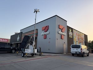 AIがナンバーを自動記録　万引き防止と監視社会の境界線