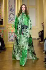 ブランド「LEONARD PARIS」のコレクション一覧 - FASHIONSNAP