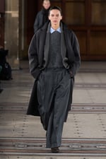 ブランド「stein」のコレクション一覧 - FASHIONSNAP