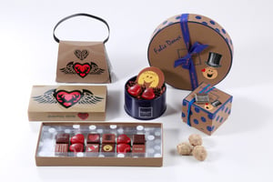 ジャン＝ポール・エヴァンのバレンタインは「甘美な狂気」バッグ型など発売