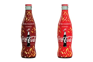 トラサルディがコカ・コーラのスリムボトルをデザイン ファッションブランドでは初