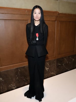 ヴェラ・ウォンがフランスの芸術文化勲章「シュバリエ」を受章