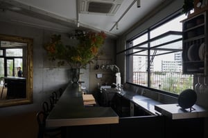 ソスウのビル屋上に夜景を見渡せる完全予約制のレストラン＆バーがオープン