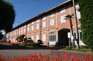 富岡製糸場と佐野プレミアム・アウトレットが初の共同企画を実施、県外からの集客強化