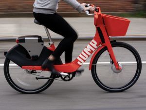 Uber늄ӥܞ܇`ӥ򥹥`ȡե󥷥չ_