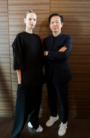 ヒロココシノのアーカイブを現代の服に、竹腰名生をデザイナーに迎えた新ブランドが始動