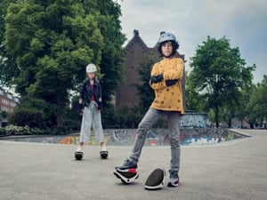 セグウェイのローラースケート版「Drift W1」登場