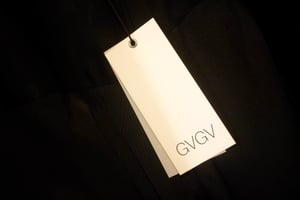G.V.G.V.がブランドロゴを刷新、ヨシロットンとコラボしたイメージ動画も公開