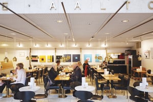 アルヴァ・アアルトのインテリアが楽しめる「カフェ・アアルト」が日本上陸、京都にオープン