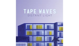 幻想的なサーフポップ、アメリカを拠点に活動する男女デュオ「Tape Waves」のアルバム「Distant Light」に注目