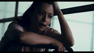 「デサント」ブランドアンバサダーの深田恭子が出演する新動画を公開