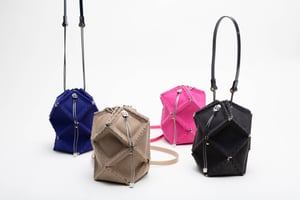 「ゴジュウニ バイ ヒカルマツムラ」秋の新作、ブランド初のフェイクスエードを使用したバッグを発売