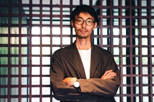 岡山の小さな村から世界一を目指すデザイン会社「nottuo」代表 鈴木宏平にインタビュー