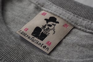 表参道の老舗「山陽堂書店」オリジナルグッズ発売　タダジュンの挿絵をTシャツ、ライトスウェットに