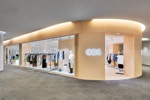 「コス」ダイバーシティ東京に新店舗をオープン、国内では4店舗目
