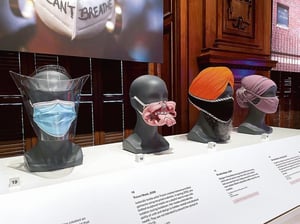 伝染病に対するクリエイション、NYの美術館でデザイン展開催