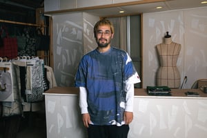 デザイナーをアテンドし産地と繋げるーーファッション業界を静かに見守り続けた糸編・宮浦晋哉の目に映った10年間と11年目の展望
