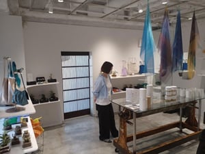 小松マテーレの直営店「まてーれ」　金沢ひがし茶屋街に開業