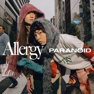 パラノイドがハンドメイドニットブランド「アレルギー」とコラボ　カプセルコレクション発売