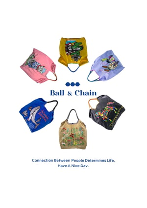 「ボールアンドチェーン」がアーバン・ファミマ!!でポップアップ開催、刺繍を施したエコバッグを発売